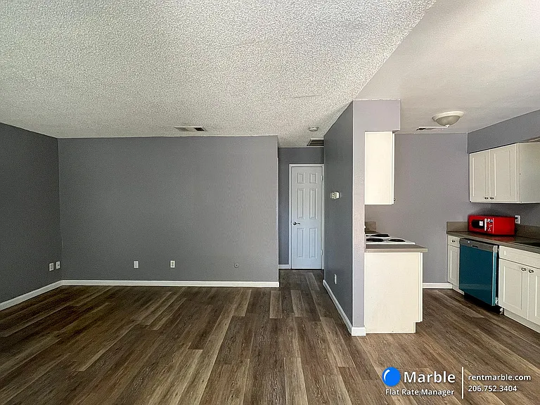 4550 E Fountain Way #105 — Photo 5