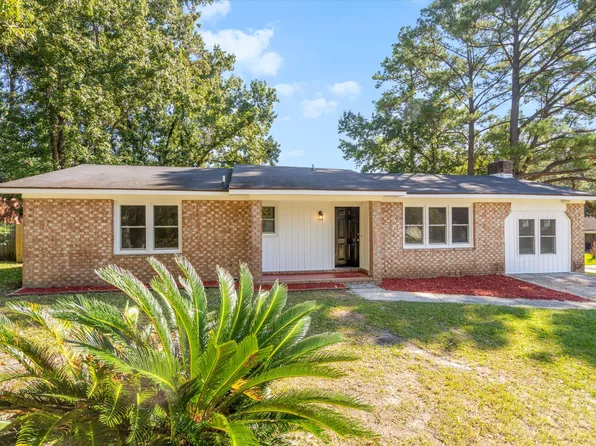 30 Oak Grove Rd, Goose Creek, SC 29445