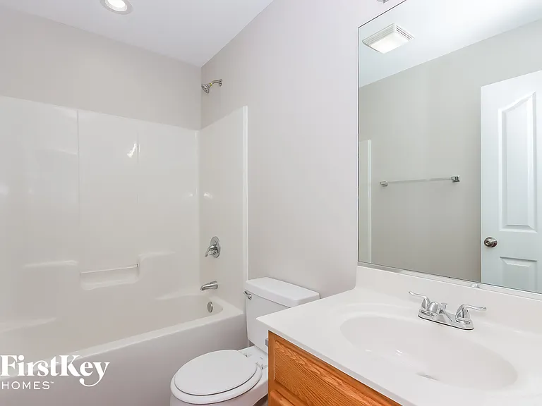 645 White Oaks Rd — Photo 13