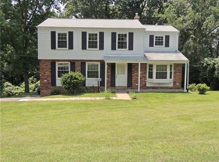5899 Barnes Ave, Bethel Park, PA 15102