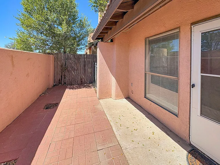 4016-4022 N Calle Grande Grande — Photo 13