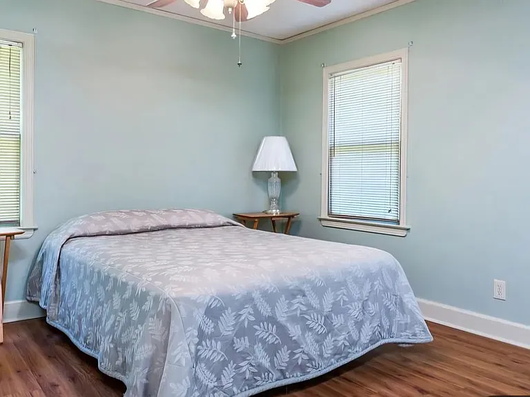 1711 Alta Vista Ave — Photo 13