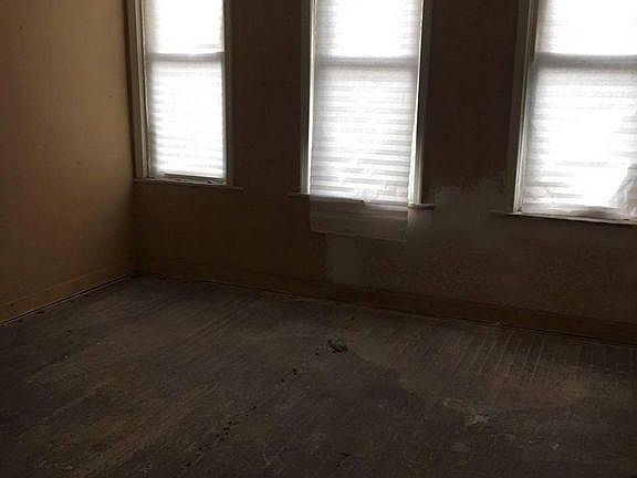5th image of 2515 Druid Hill Ave