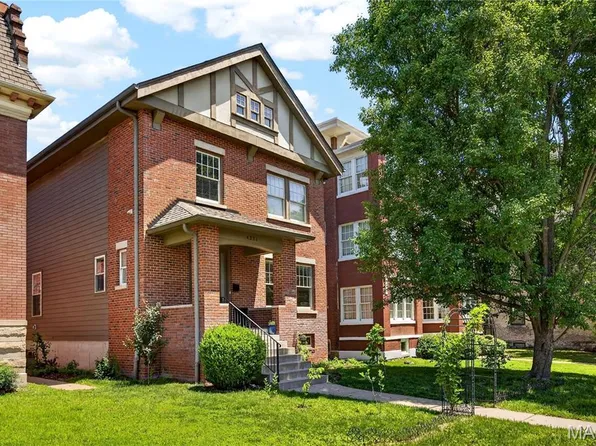 4321 Maryland Ave, Saint Louis, MO 63108