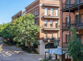 1400 Van Buren Ave APT 304, Oxford, MS 38655