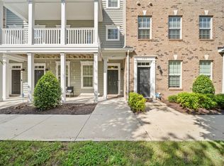 607 Freeman Dr, Hampton, VA 23666