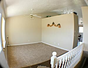 4th image of 517 E Cobblecreek Dr