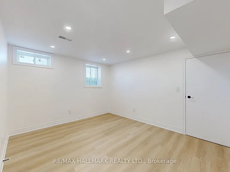 534 Coronation Rd #BASEMENT — Photo 21