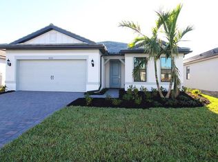 16250 Hidden Oak Loop, Lakewood Ranch, FL 34211