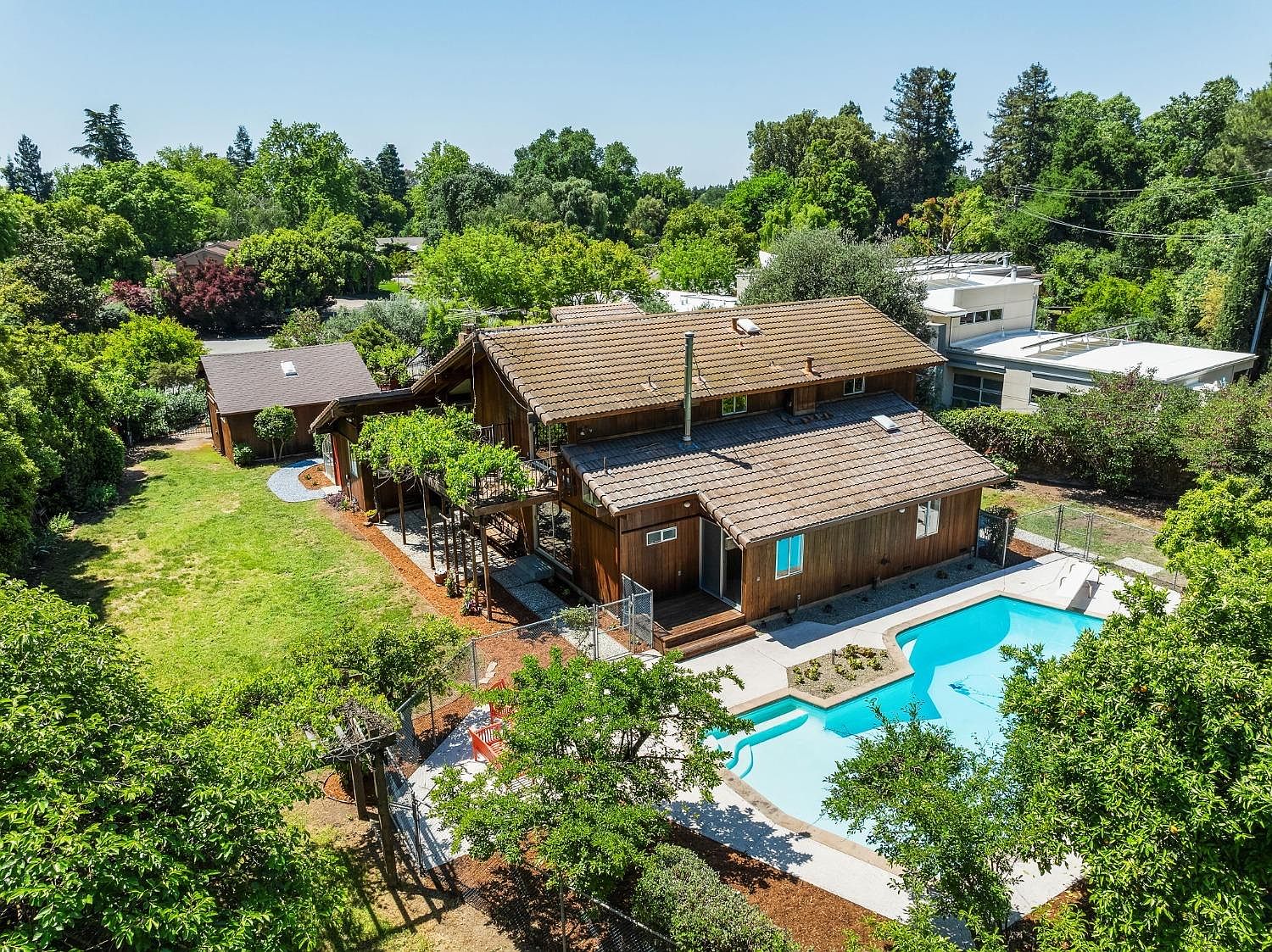 A nice big house to fit everything in...