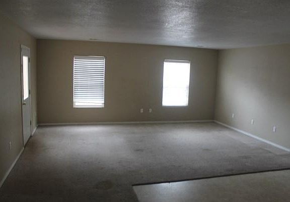 2nd living area