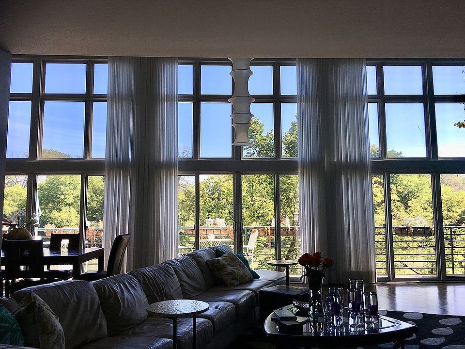 1st image of 2208 W Diversey Ave #Townhouse 3