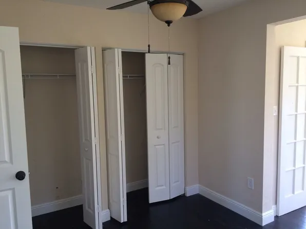 224 Vanderbilt Dr, Lake Worth, FL 33460