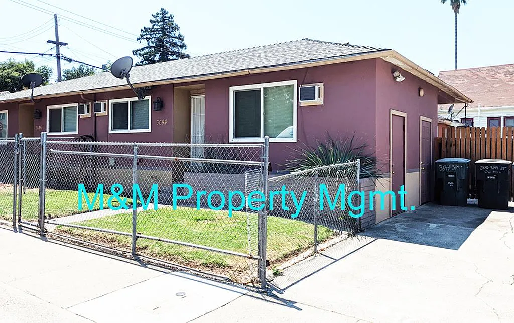 3644 35th St photo 1