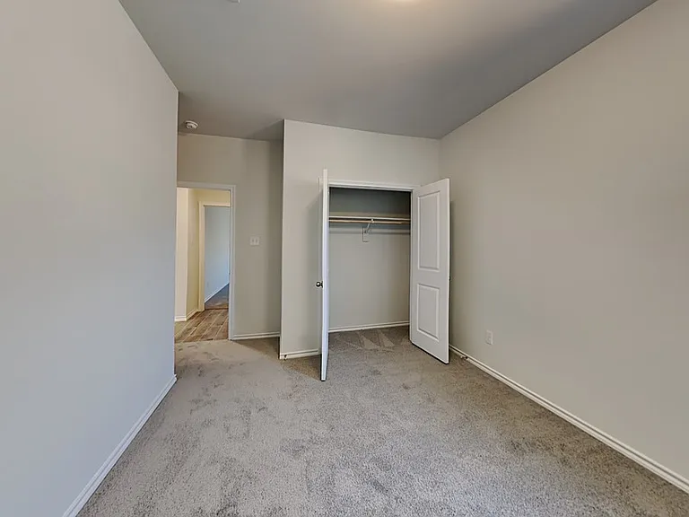 1650 Briar Hunt Dr — Photo 13