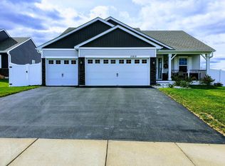 15213 Emory Ave, Apple Valley, MN 55124