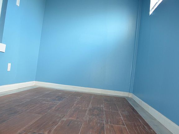 4th image of 8835 Lamon Ave APT 2N