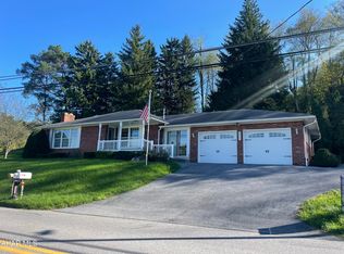 879 Johnstown Rd, East Freedom, PA 16637