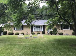 11012 9a Rd, Plymouth, IN 46563