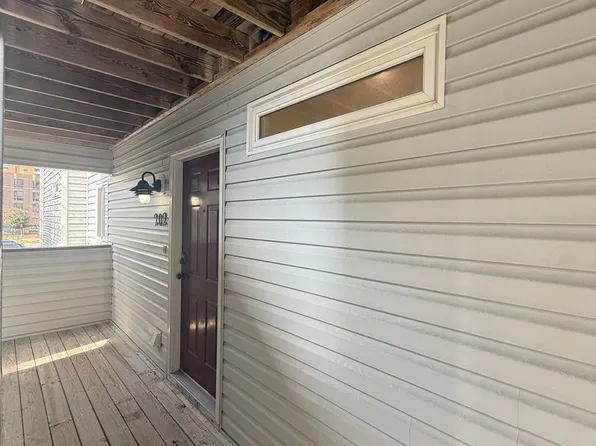 2316 Starfish Rd APT 202, Virginia Beach, VA 23451