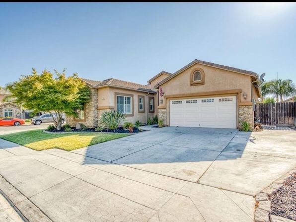 5739 N Shiraz Ave, Fresno, CA 93723