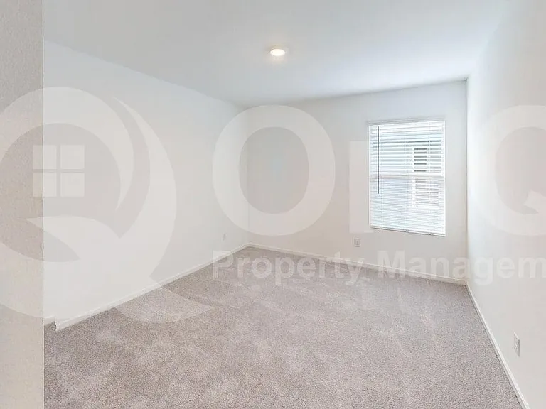 3911 Ontario Way — Photo 21