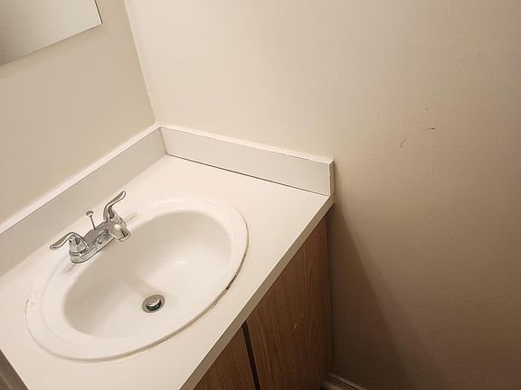 2nd image of 312A Bergen St