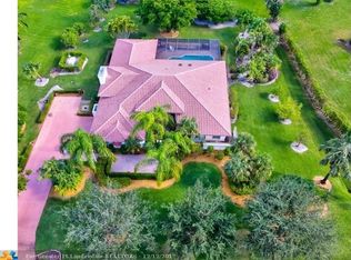 6900 Woodridge Dr, Parkland, FL 33067