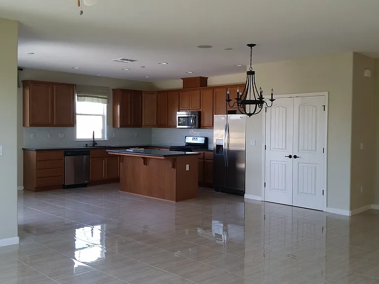 4837 Langley Way — Photo 8