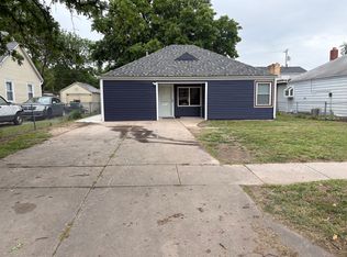 1946 S Laura Ave, Wichita, KS 67211