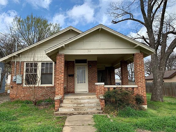 2nd image of 913 W Houston St