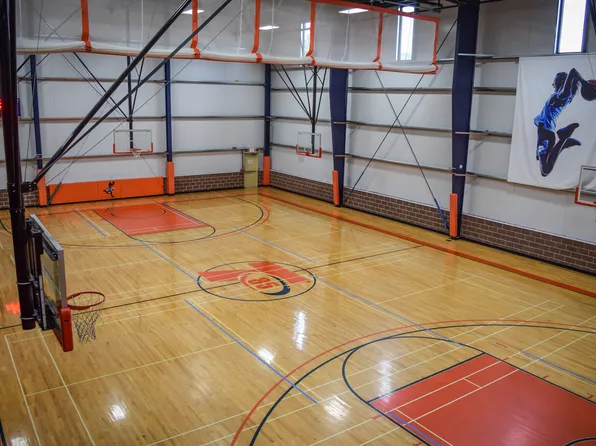 The Point at Borden's Crossing