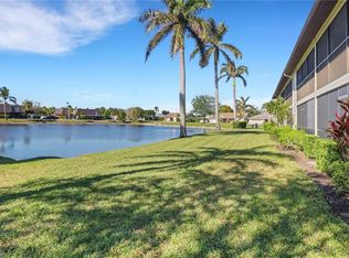 4240 Chantelle Dr APT B101, Naples, FL 34112