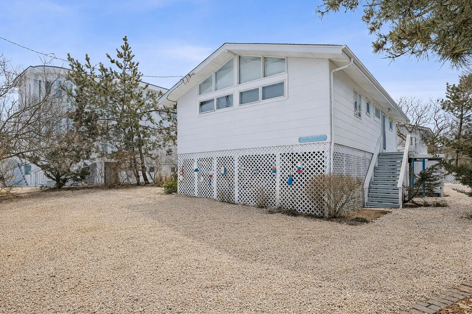 Cottage by the Sea — Photo 1