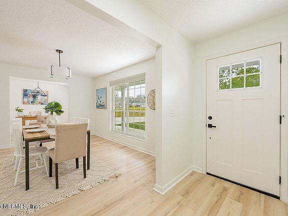 2nd image of 2826 WATER VIEW Circle
