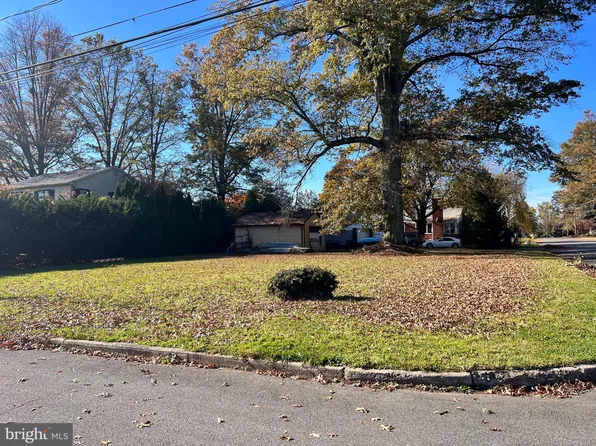 Hinckle Ave, Trenton, NJ 08628