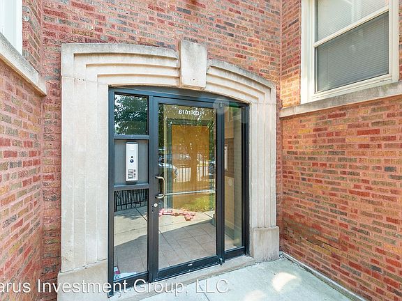 2nd image of 6101 S Whipple St #2