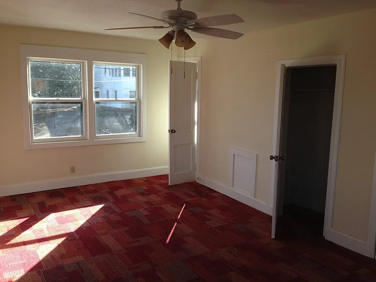 206 Byron Hurst St — Photo 7