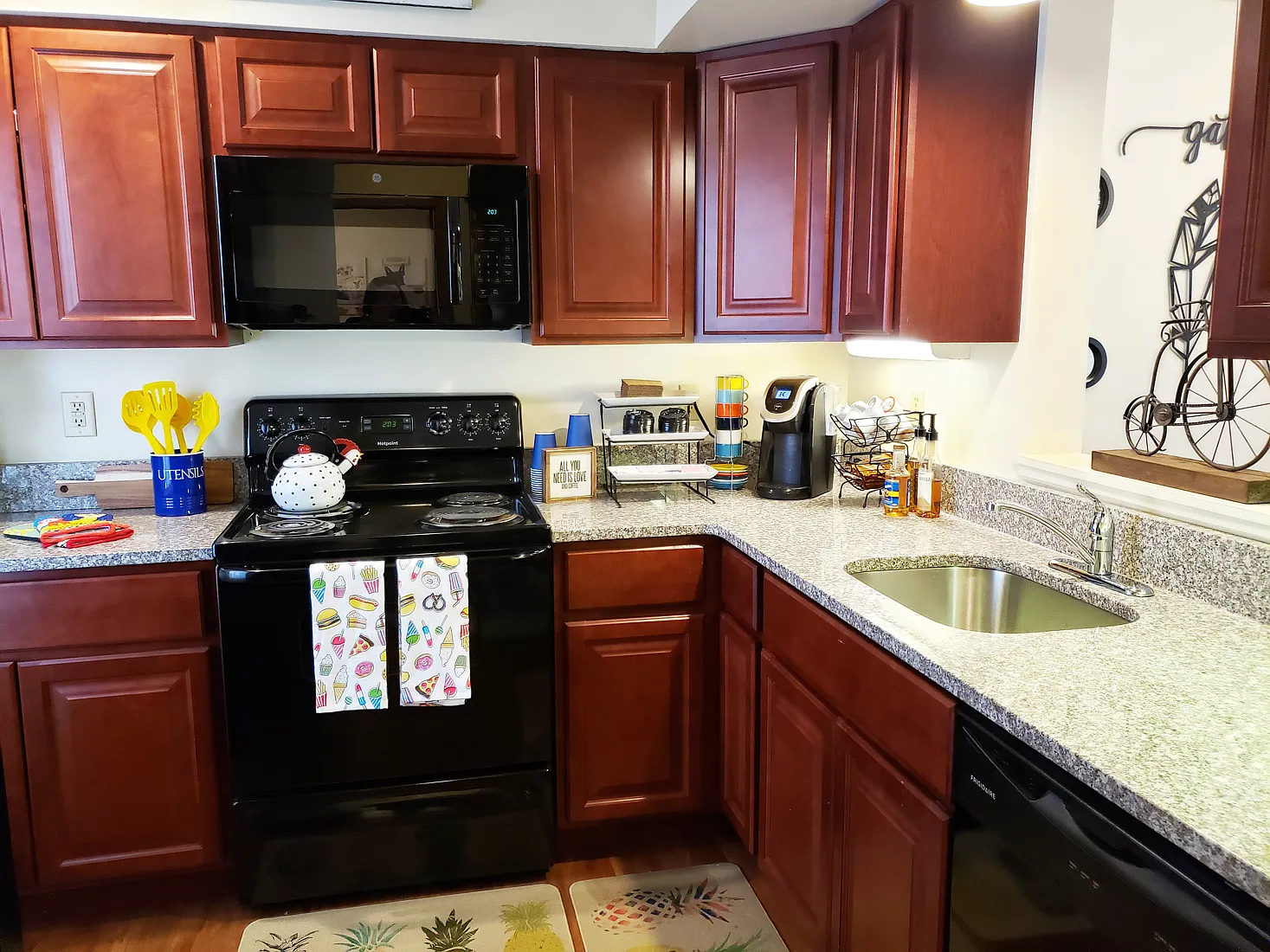 3 bed, 2.5 bath, 1229 sqft, $845 — Photo 4