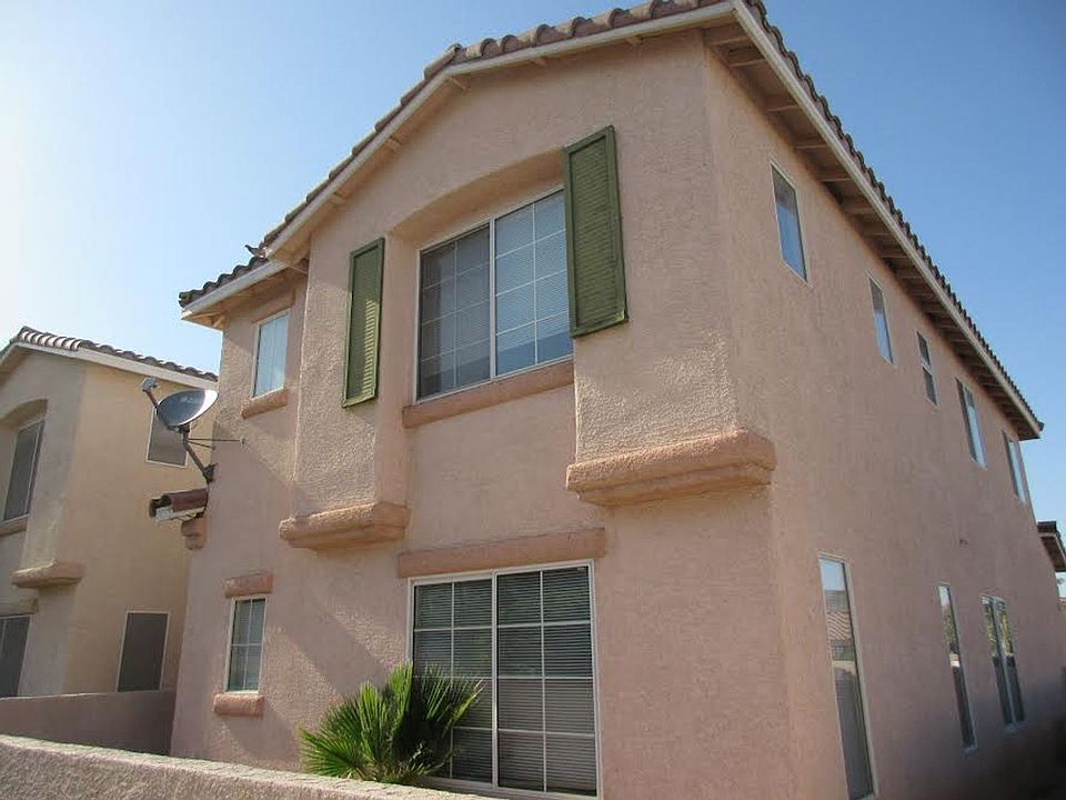 1st image of 77 Belle Maison Ave