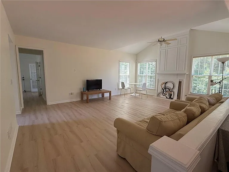 7985 Cavendish Pl — Photo 6