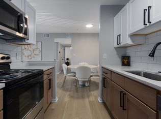 Shawnee Station Apartments, Shawnee, KS 66217