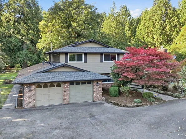13025 158th Avenue SE, Renton, WA 98059