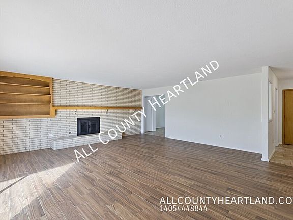 3rd image of 4236 NW 48th St