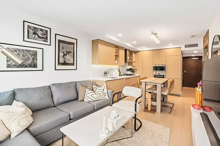 8800 Hazelbridge Way #1A photo 1