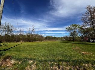 664 Wren Cir, Rock Creek, OH 44084