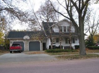 1001 E 5th Ave, Mitchell, SD 57301