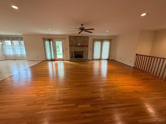 2nd image of 3609 Trotters Ln
