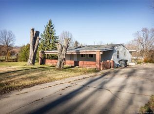 4016 Kamer Miller Rd, New Albany, IN 47150