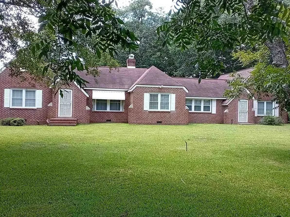 110 S Lancaster St, Dublin, GA 31021